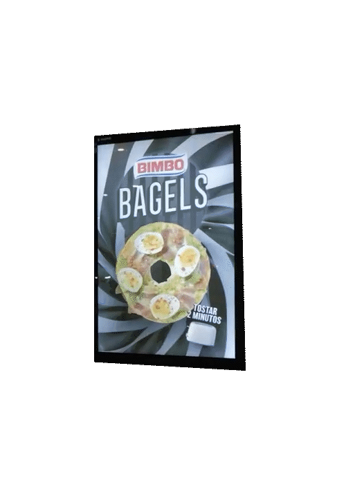 Marquesina con impresión lenticular de gran formato mostrando un beagle con efecto de cambio de imagen